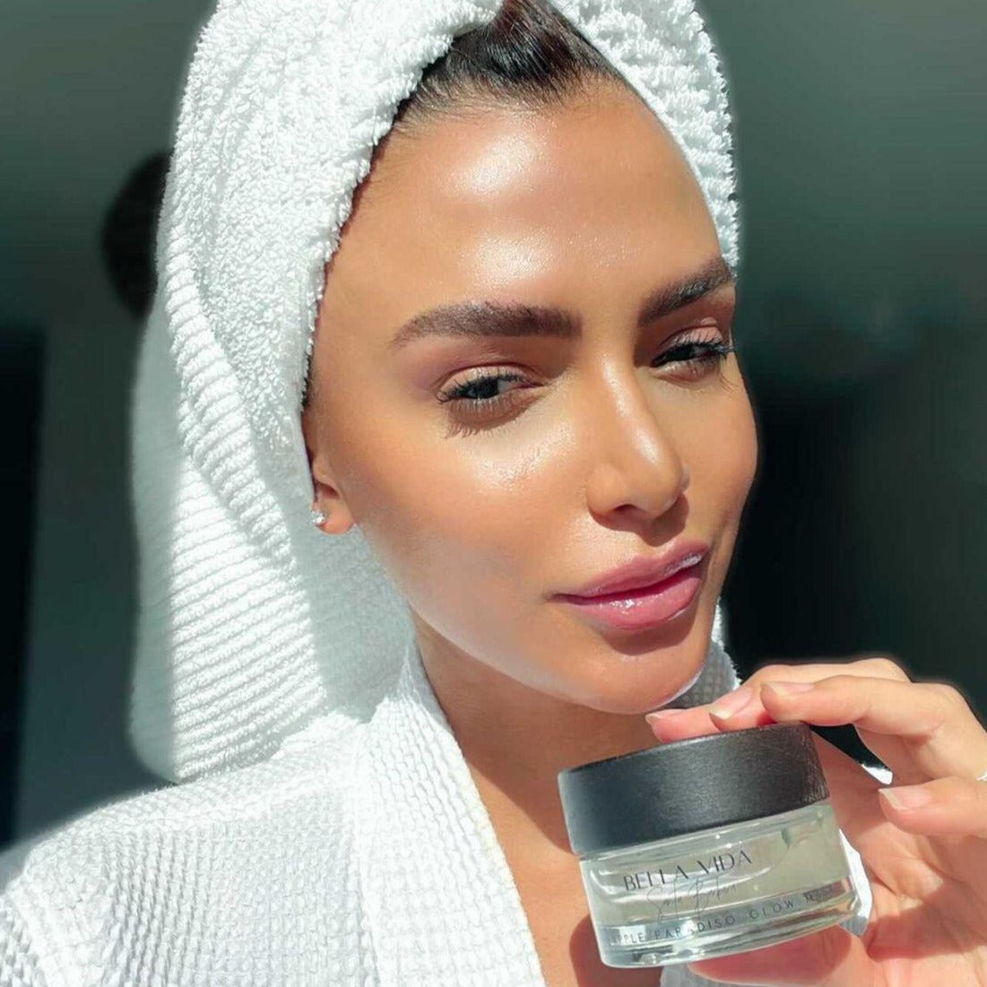 Pineapple Paradiso Glow Mask - Bella Vida SB | Luxury Clean Skincare